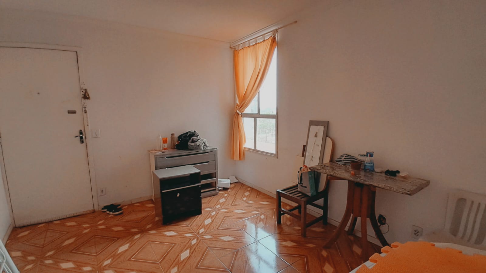 Apartamento no Condomínio Takanos 2